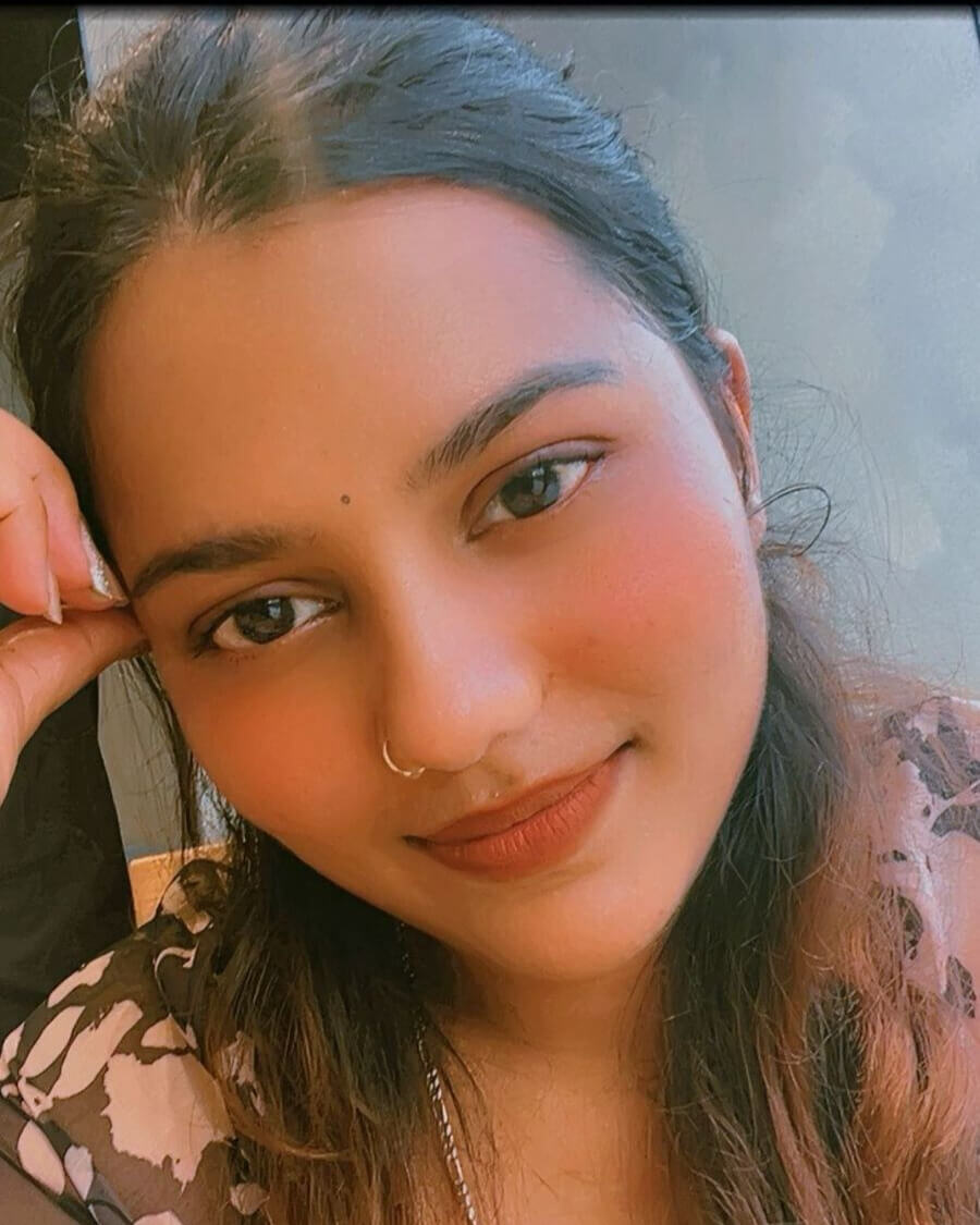 8131f797a2f142c8905ab8b8437e5bdb_i1ndy_900