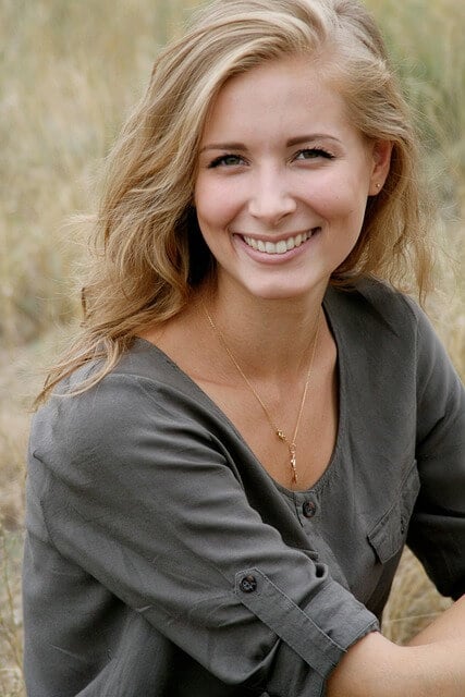 woman657753640_wvt67_427