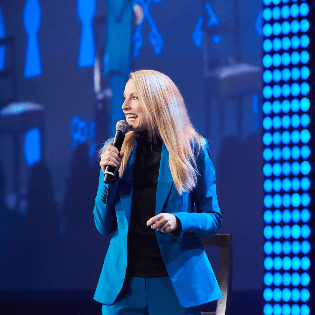 BrandieAuroraFirmHeader_vx87e_1080