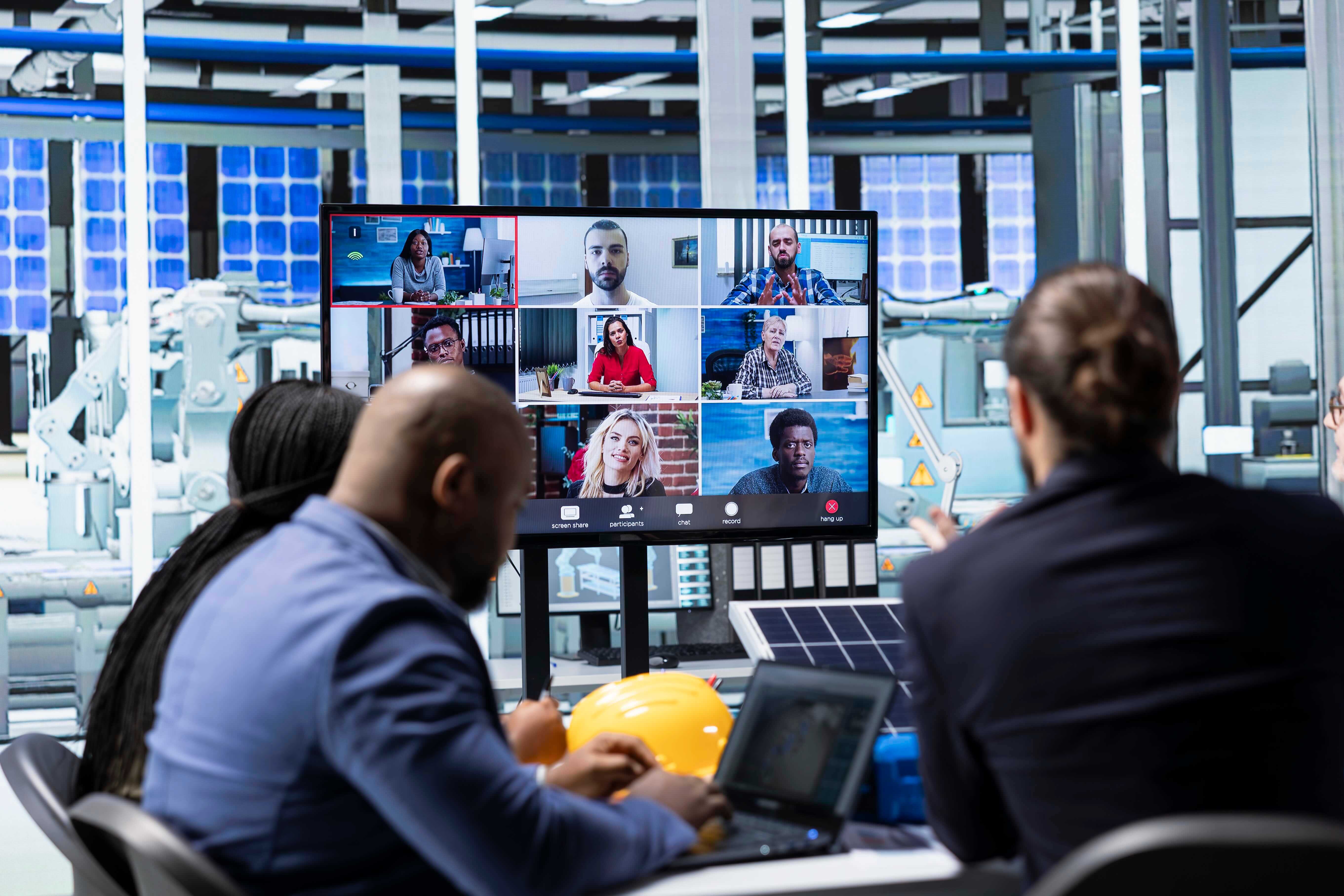 solarpanelsplantshareholdersdiscussautomation20260111105432utc_d30bv_5444