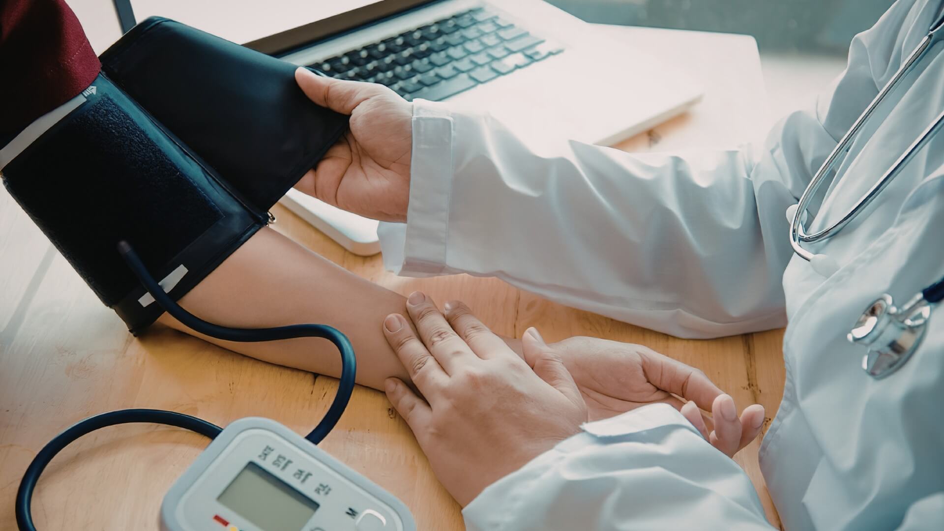 healthcareatSVCareClinic16_dzea9_1920