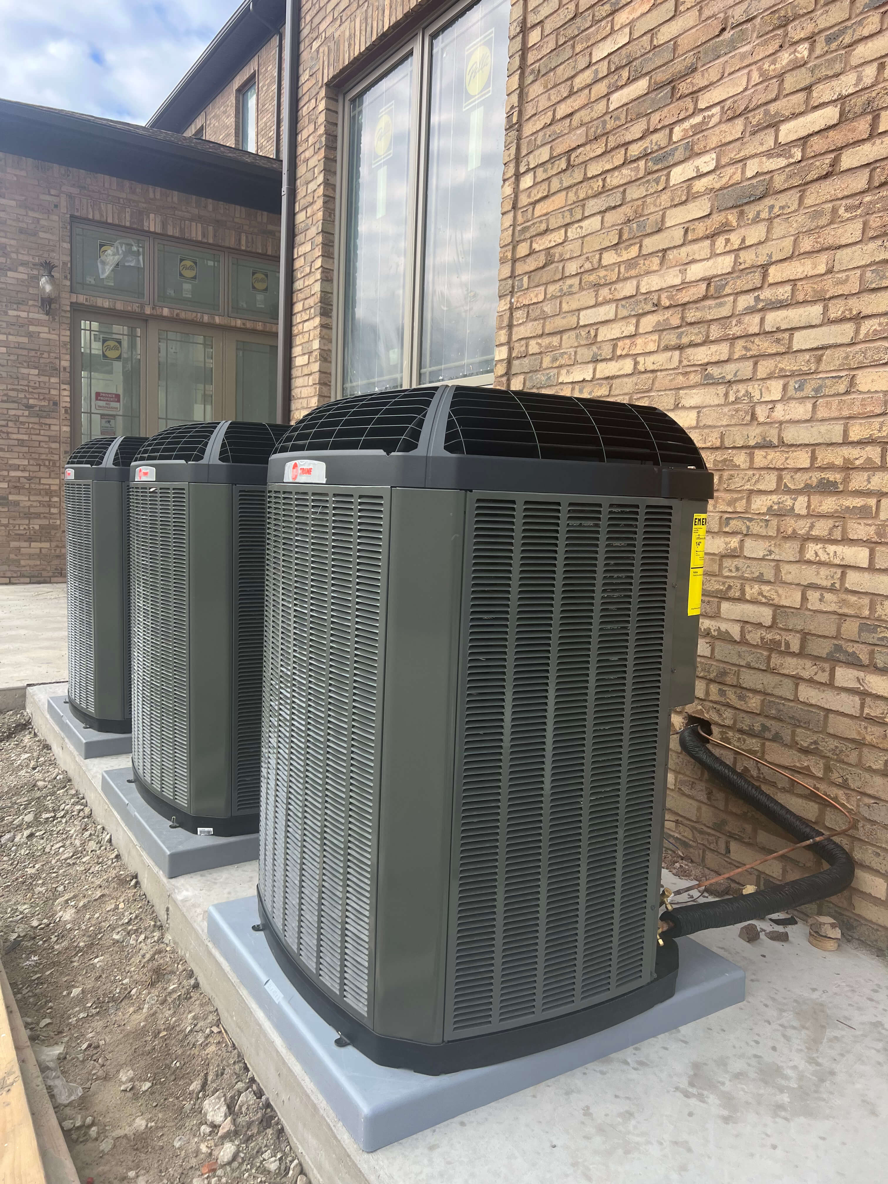ACCondenser_d5tyu_3024
