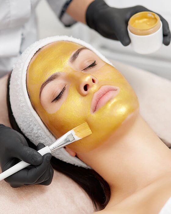24CaratGoldFacial_032p3_560