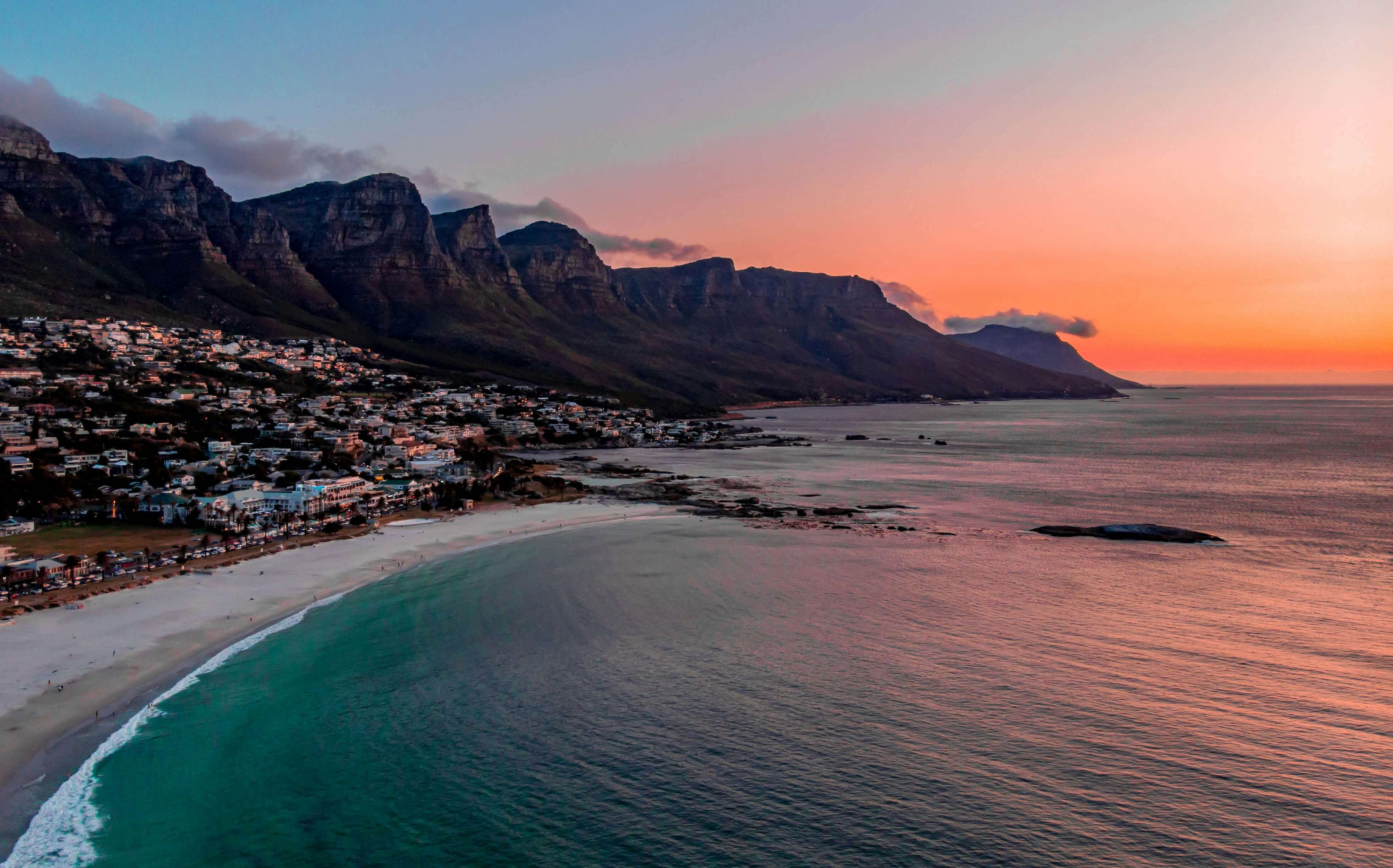 CampsBay_bi37e_3922