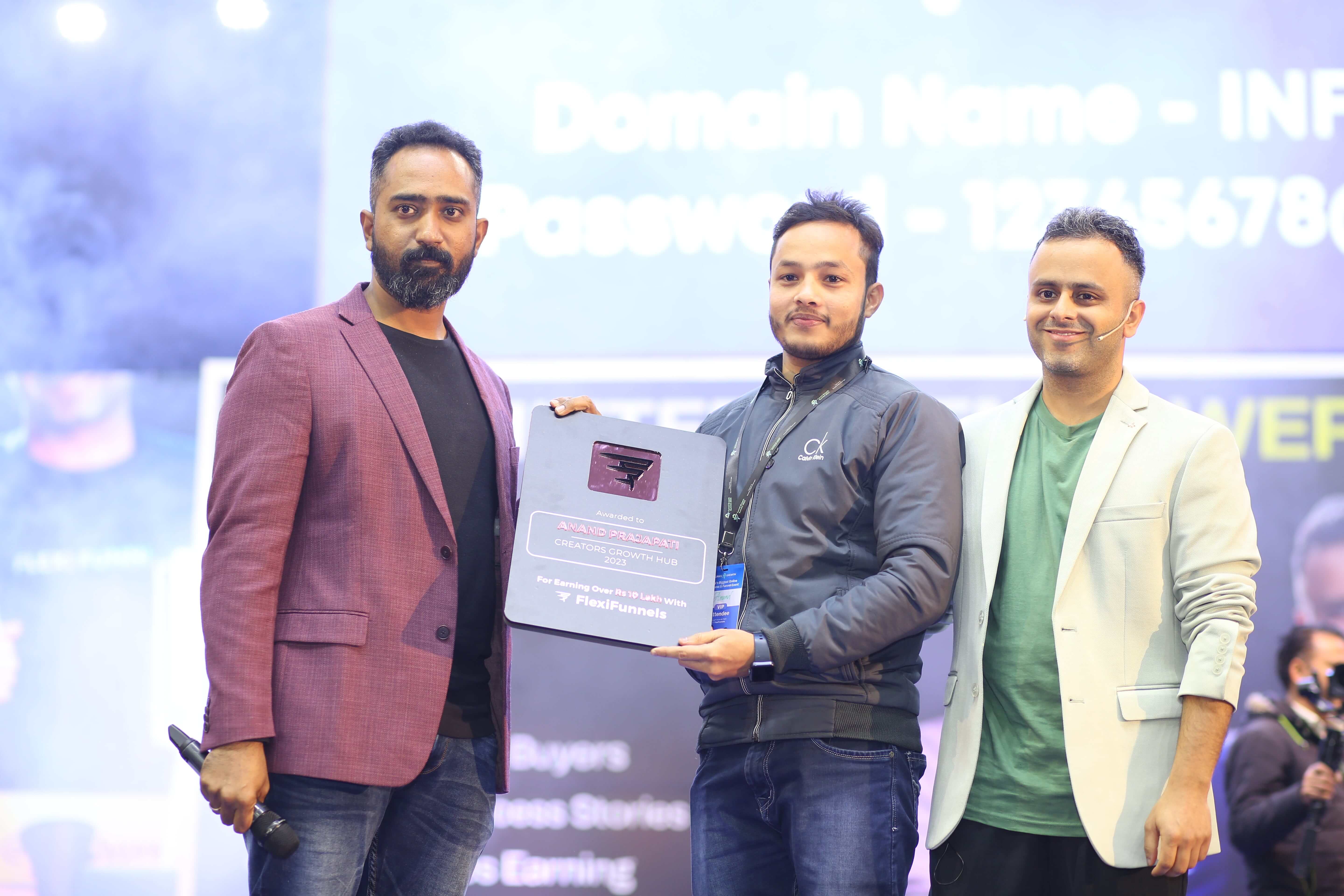 azody_5760_0Q6A4717min