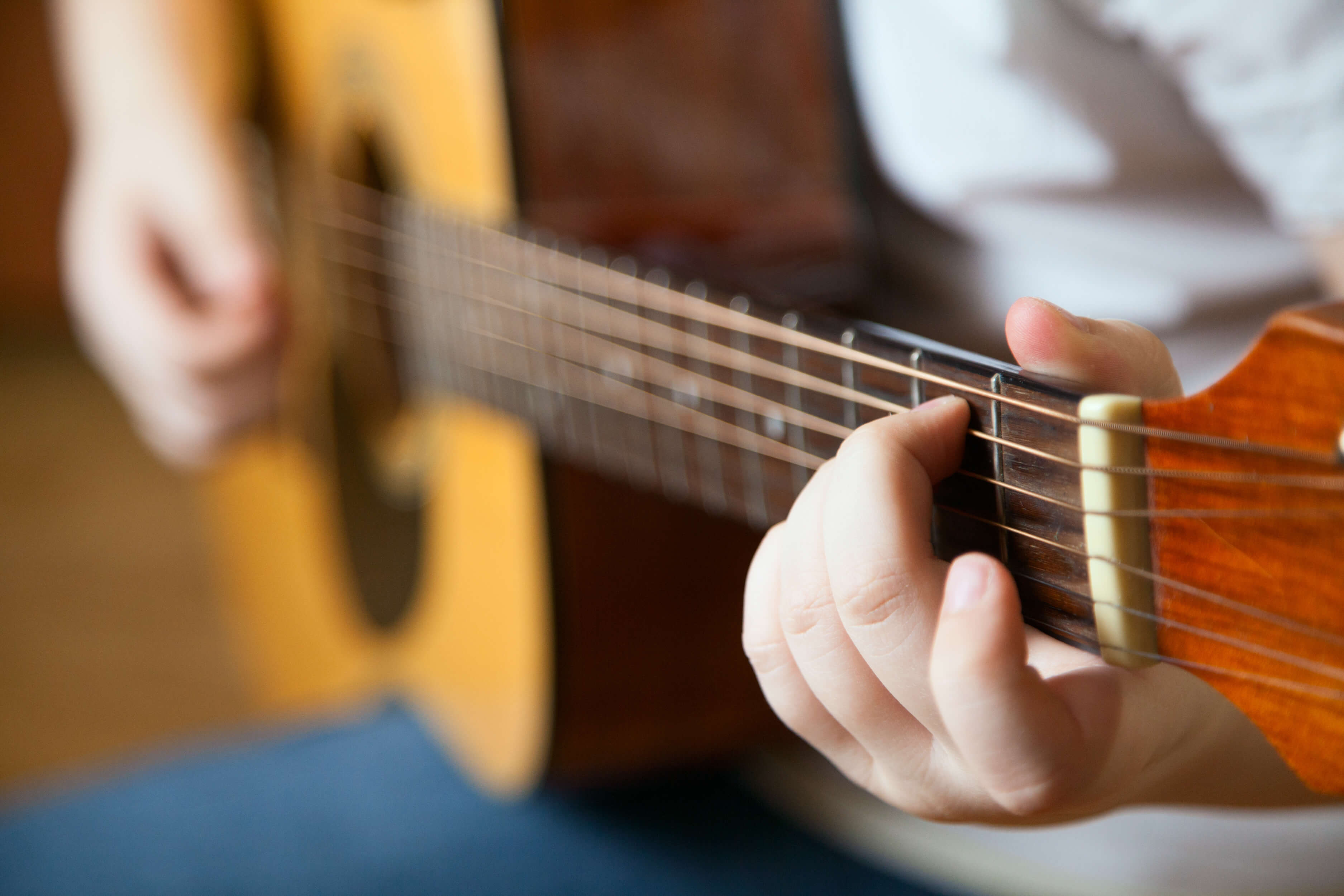 iwotm_3750_Guitarmin