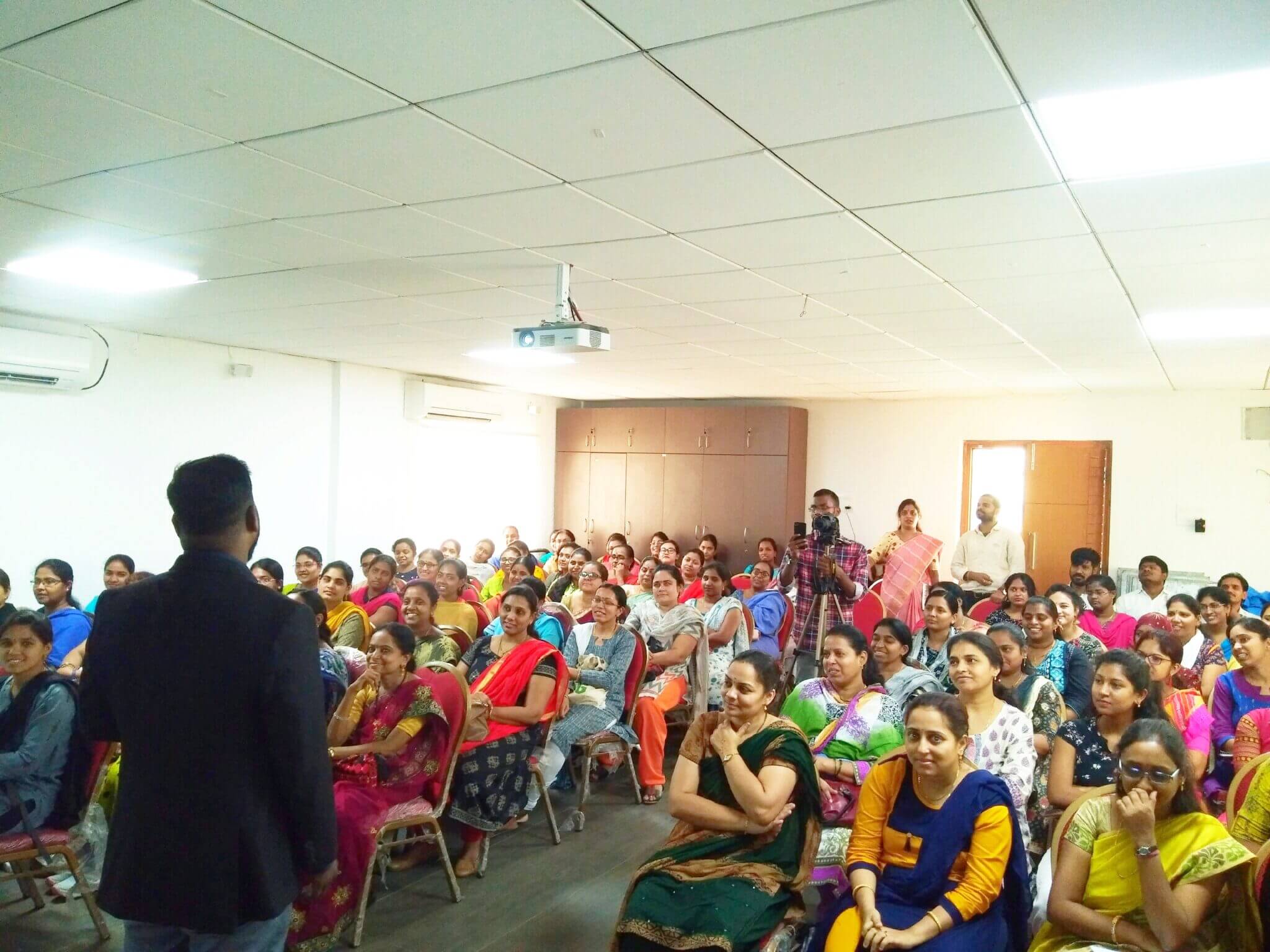 qxotq_2048_TrainTheTrainers