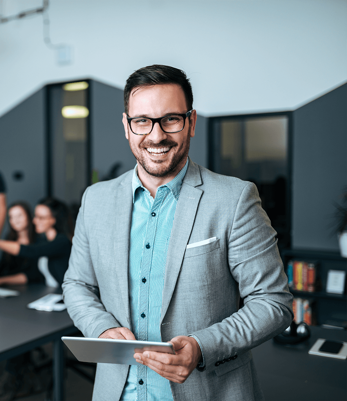 awmtk_1110_portraitsuccessfulleader