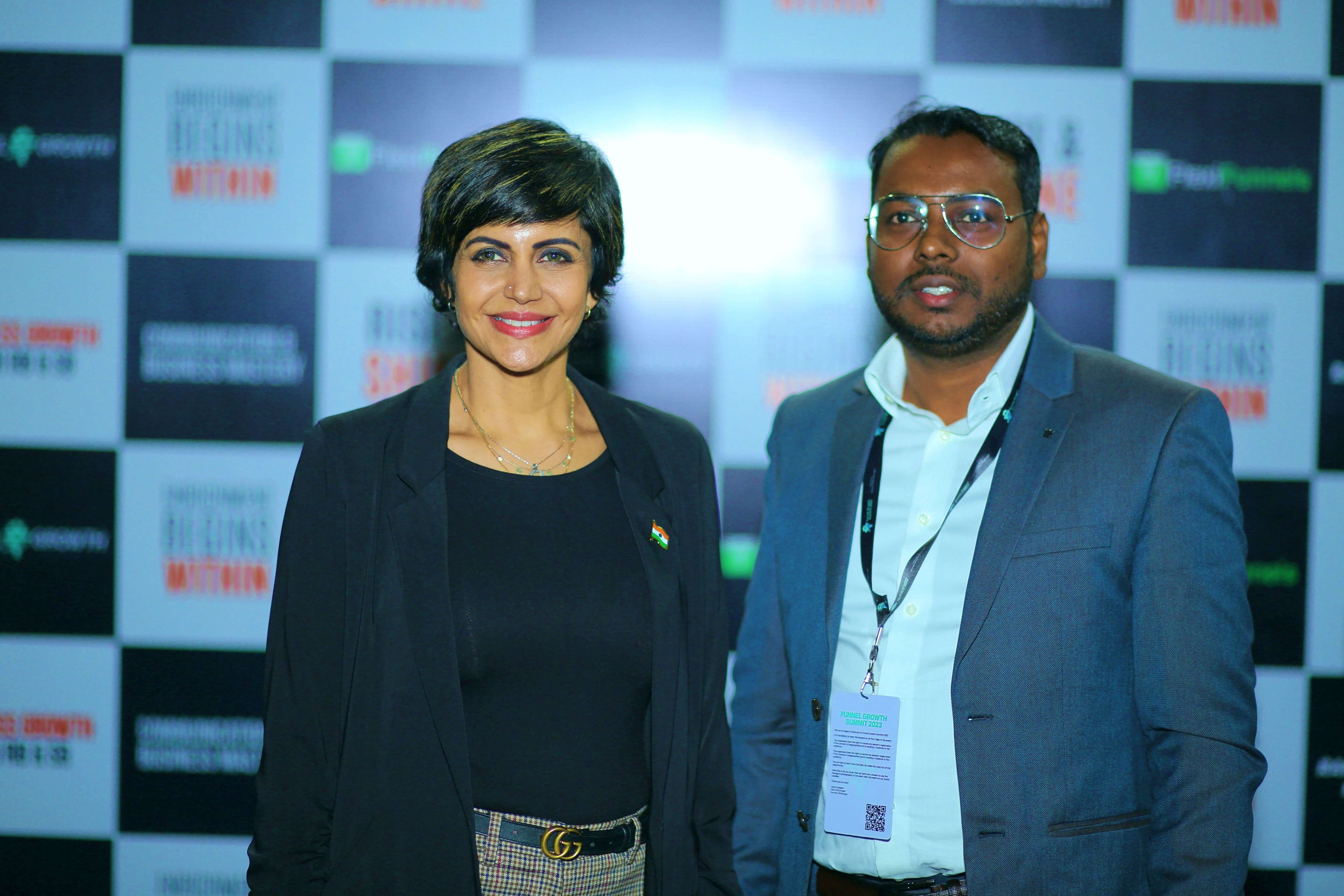 u2mju_5760_MandiraBediActressTelevisionPresenterFitnessEvangelistresult