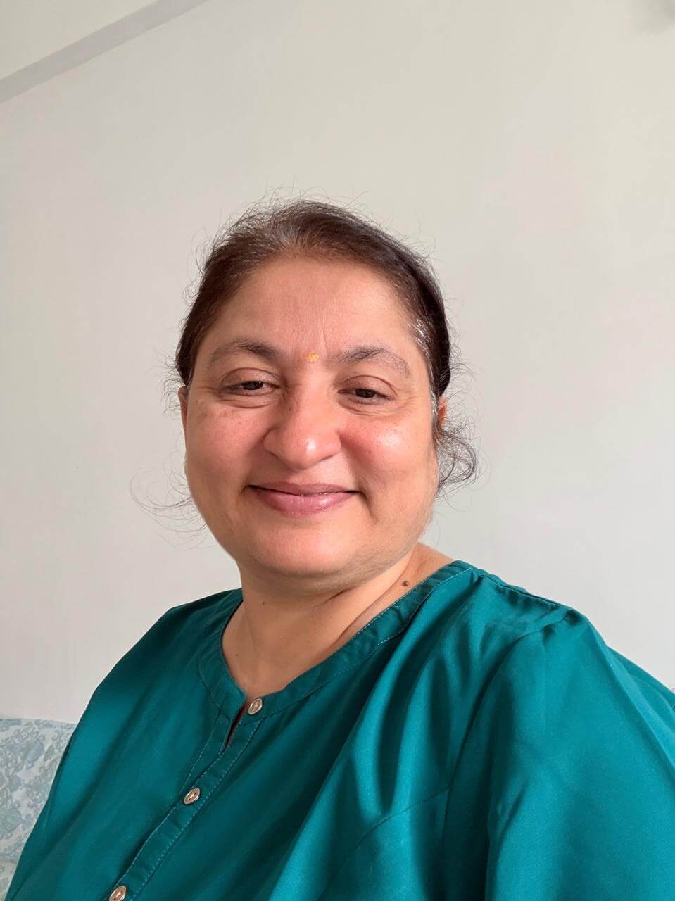 MinalValeraShivan_l7ol6_959