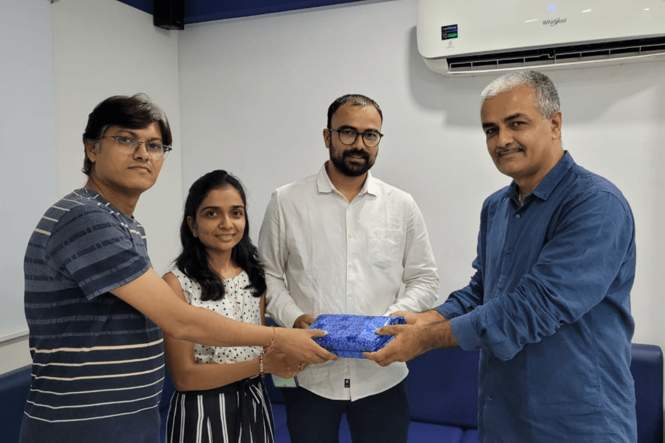 UIAboutUsLandingPage18_q4mdk_1350