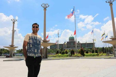 travell9641714_u2mtq_450