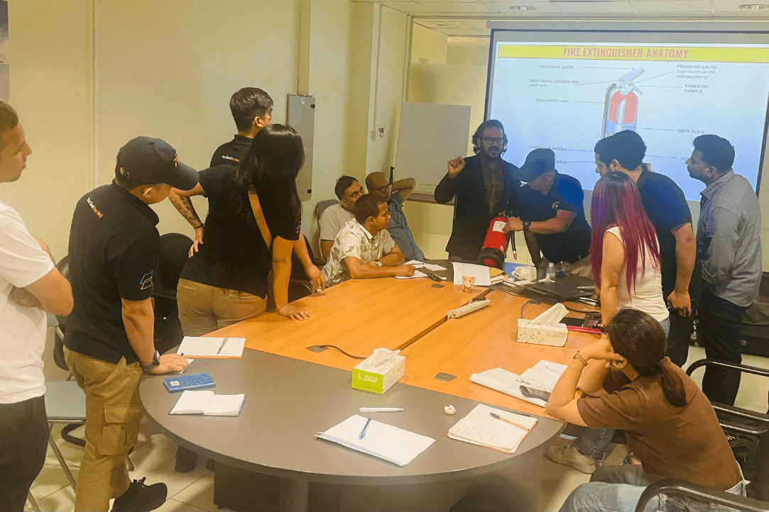 ConfinedSpaceSafety12_gwmtk_1083