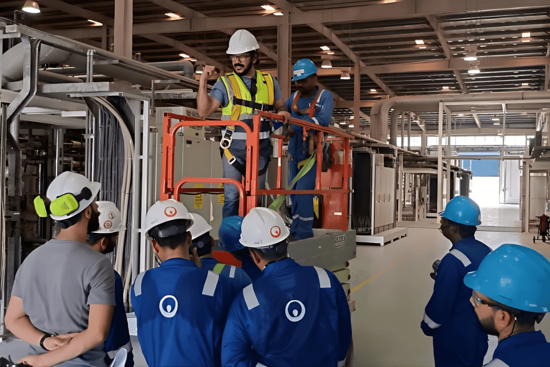 ConfinedSpaceSafety13_c0otg_1083