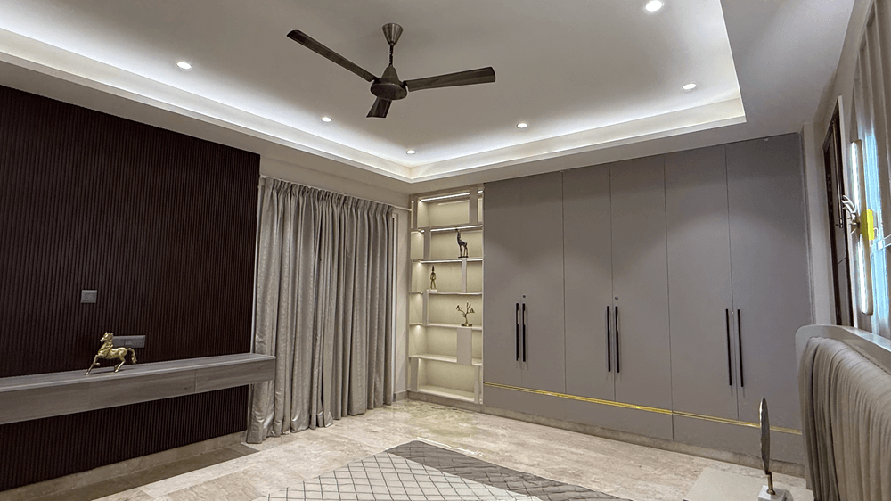 efcoafterwardrobepng_rnoho_1000