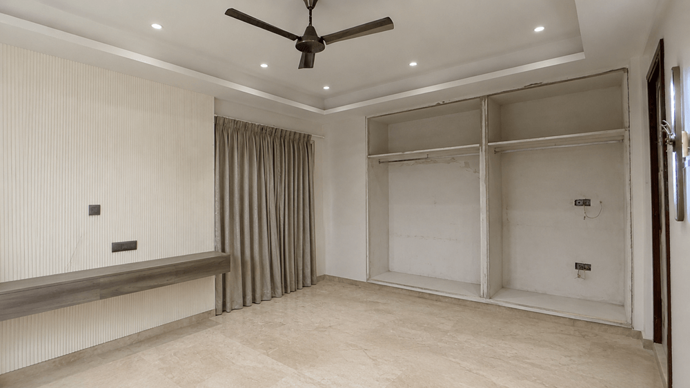 efcobeforewardrobepng_3do3b_1000