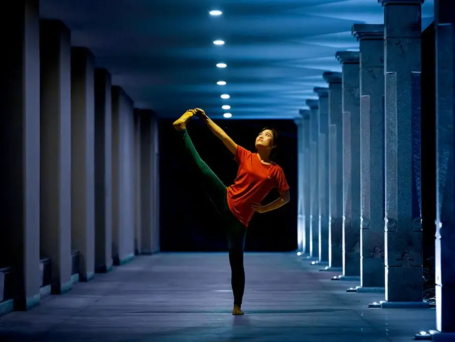 Yogaadvancedasanas2400x1800f5050_gxmtg_889