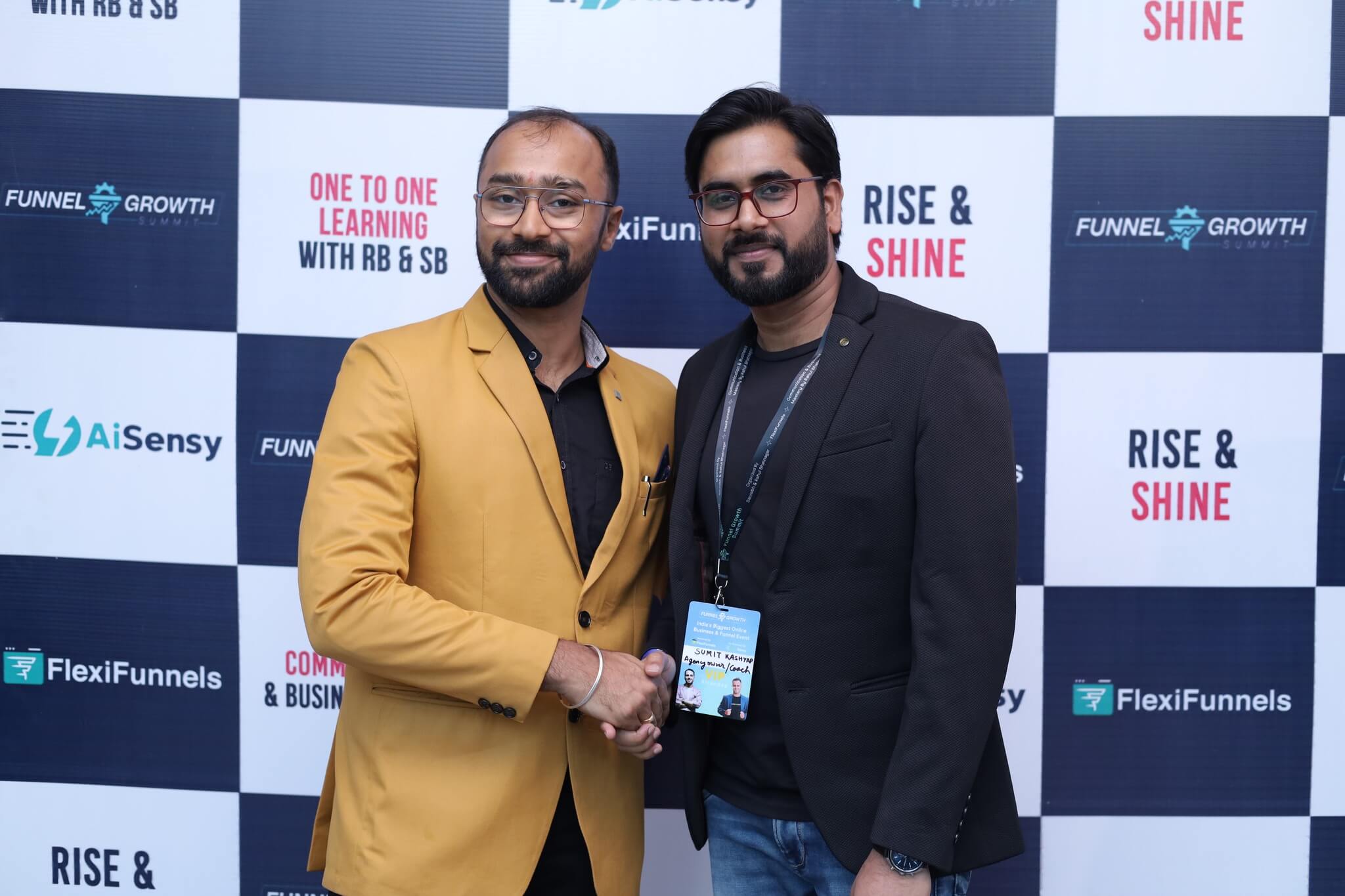 43271729573660453734766544549883663556396688n_u3mzy_2048